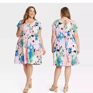 Women's Flutter Short Sleeve MIDI Dress - Ava & Viv Abstract Floral 2X